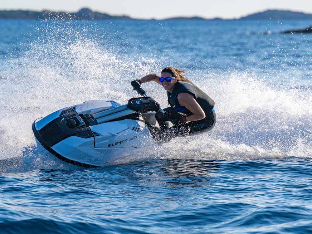 2025 Yamaha Superjet Specs: Top Speed, HP, Dimensions