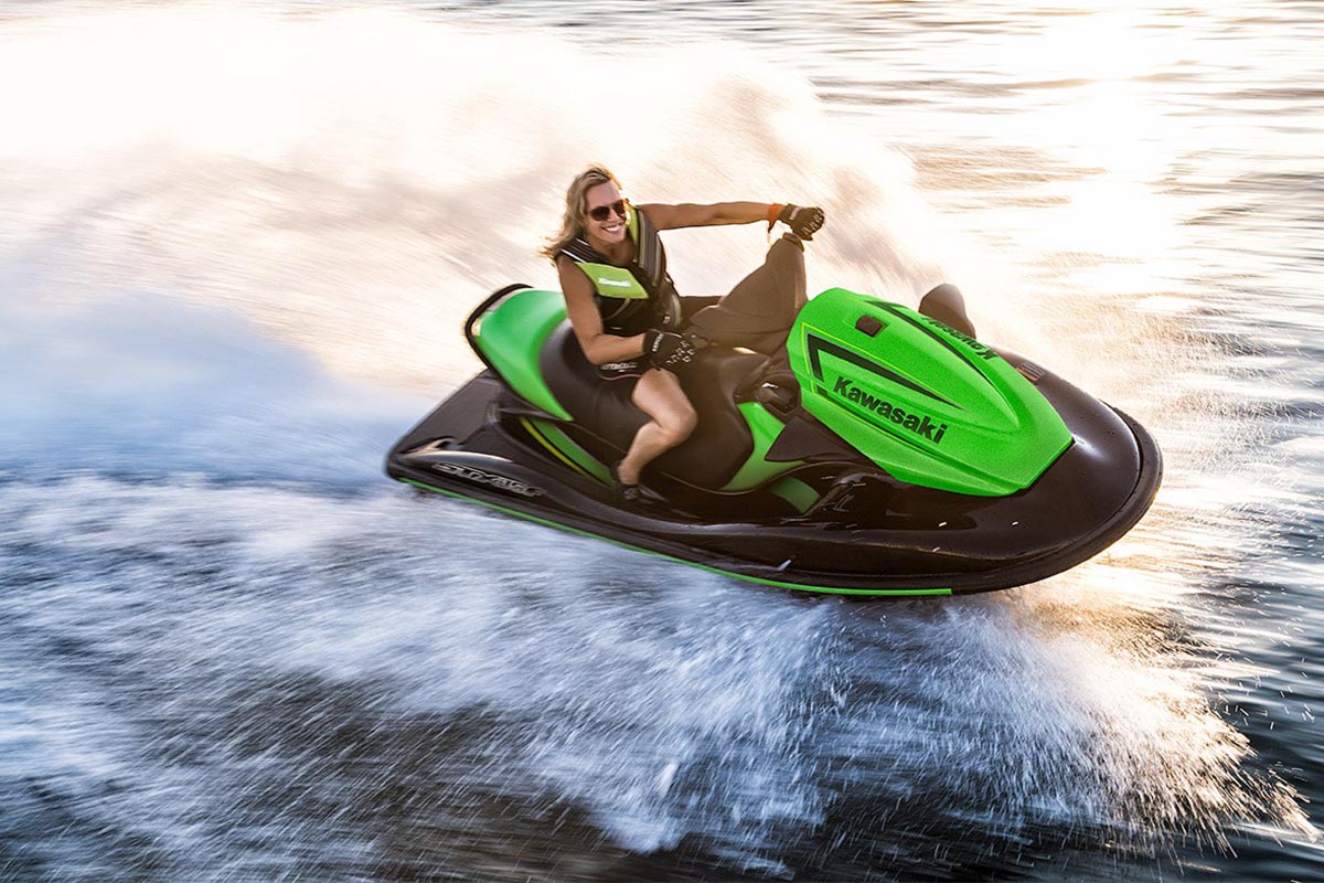 Kawasaki STX-15F Jet Ski top speed: 62 mph