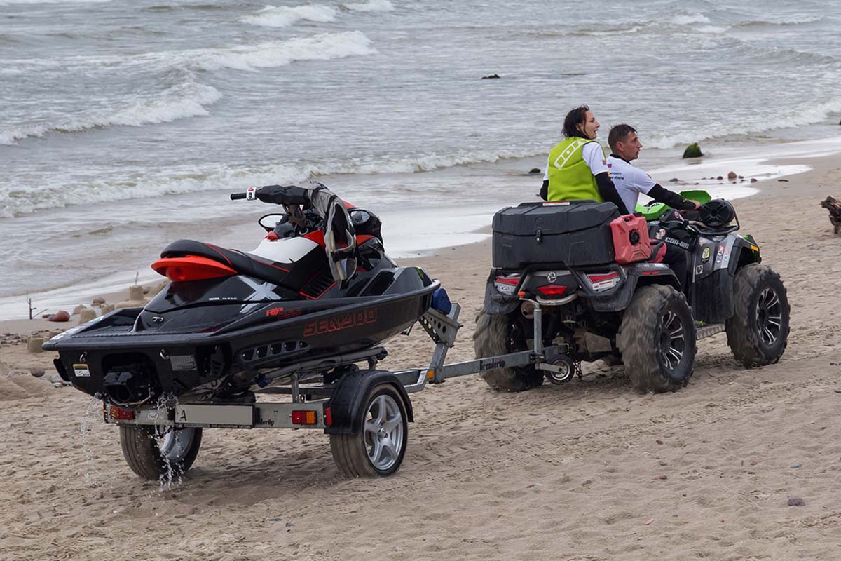 Can an ATV tow a jet ski?