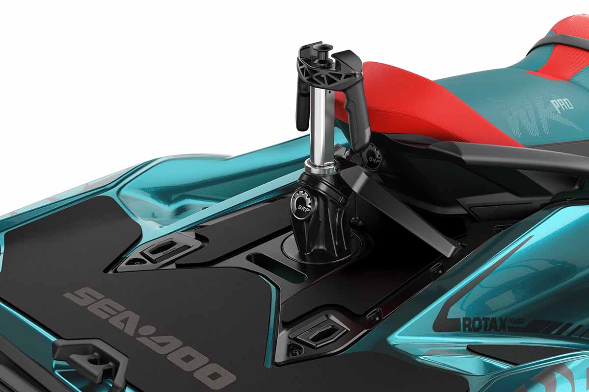 2020 Sea-Doo LinQ Retractable Ski Pylon